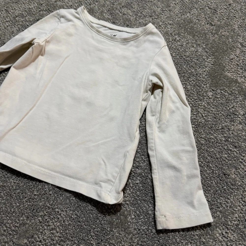 H&M young girls 2T‎ white cotton long sleeve shirt in great condition